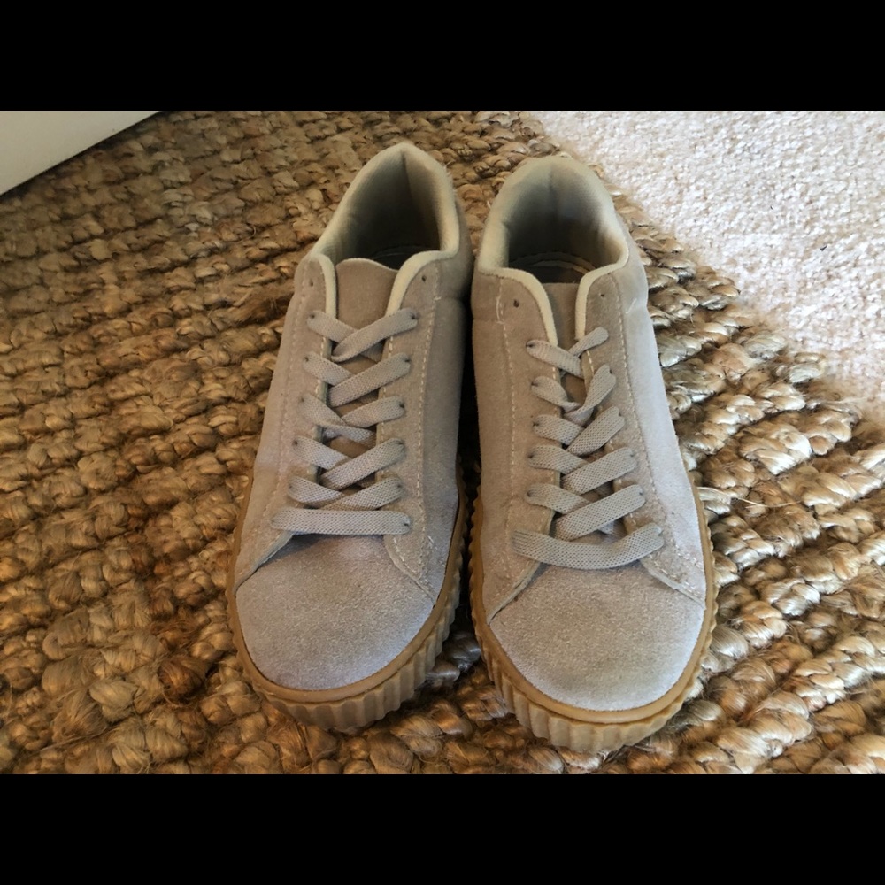 Creeper Sneaker - Picture 2 of 2